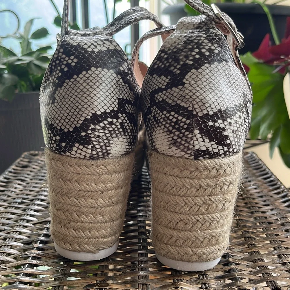 AMS faux snake skin espadrille wedge women’s‎ size 10